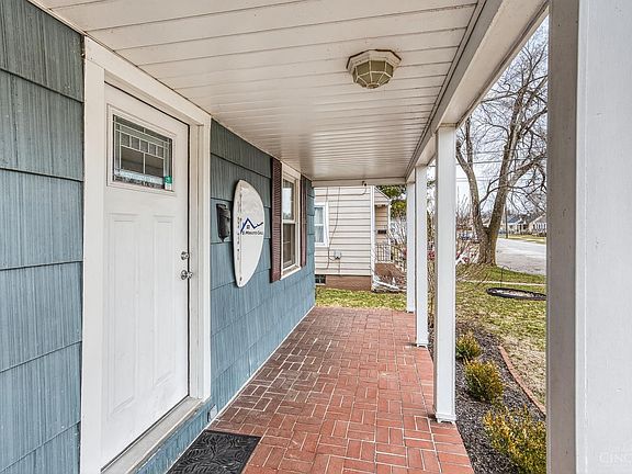 3rd image of 1937 Wilbraham Rd