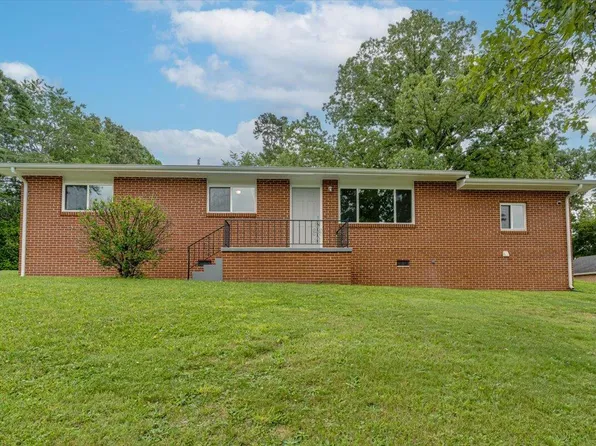 7824 Rosemary Cir, Chattanooga, TN 37416