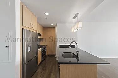 Sold by Manhattan Spaces
