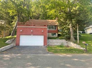 W10728 Tipperary Rd, Poynette, WI 53955