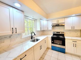 917 Granite Ter, Tobyhanna, PA