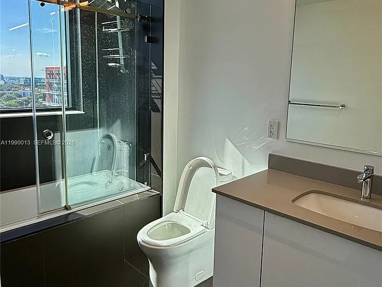1600 NE 1st Ave #1210 — Photo 17