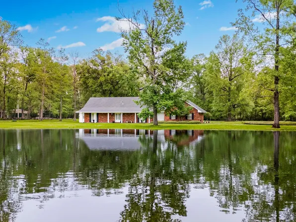 11358 Lazy Lake Dr, Baton Rouge, LA 70818