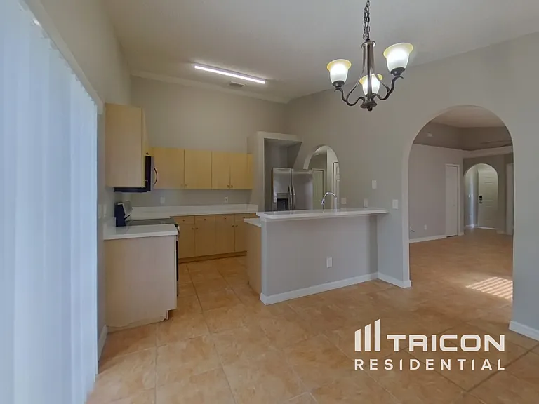 10440 Coconut Grove Ln — Photo 6