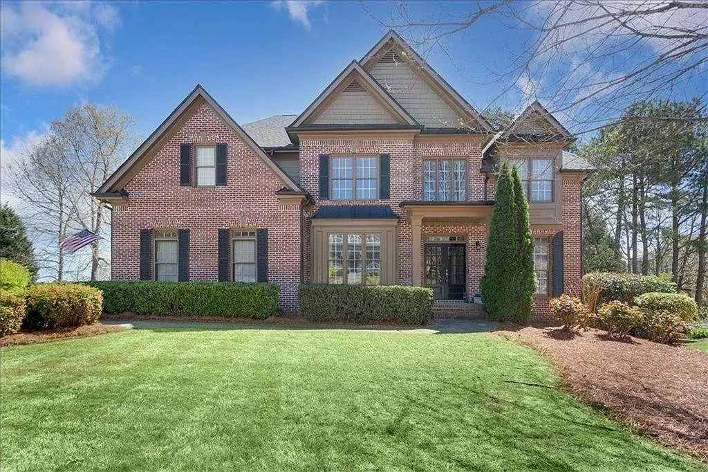 5 bed, 5.0 bath, 4313 sqft, $3,990 — Photo 1