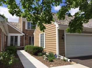 1420 Shire Cir, Palatine, IL 60067