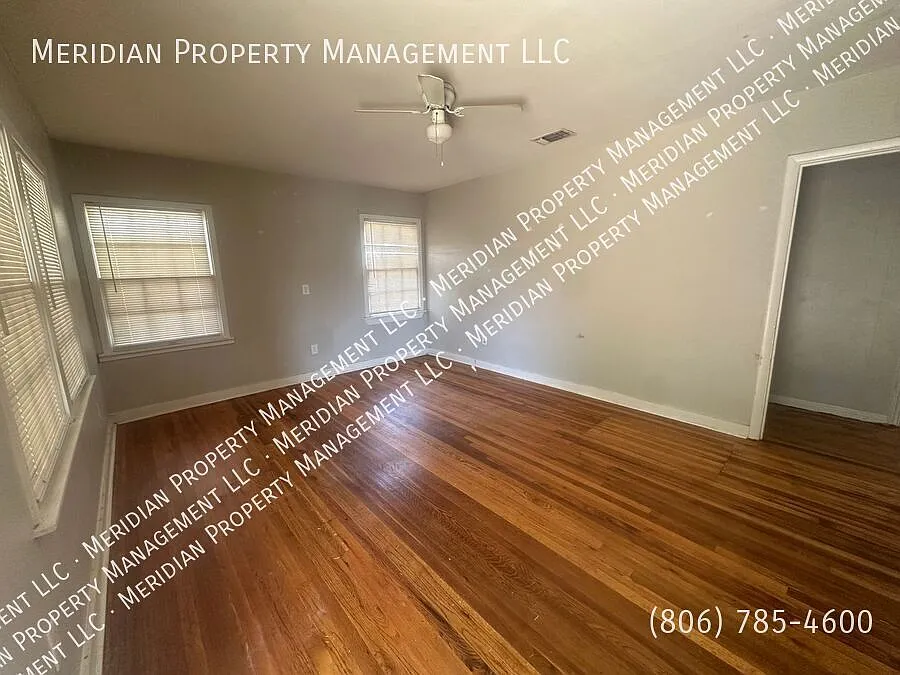 3/1 home in central Lubbock — Photo 2
