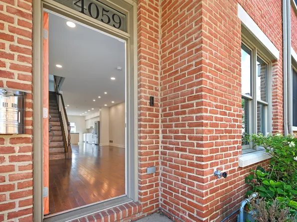 4059 Saint Johns Way, Pittsburgh, PA 15201