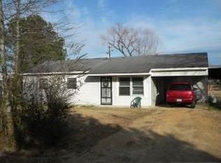 1016 Beverly Dr, West Point, MS 39773