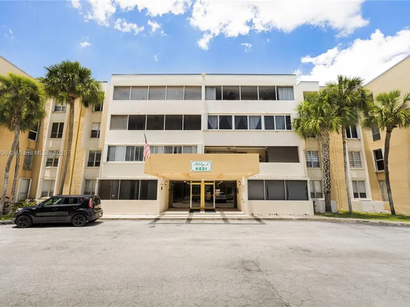 6821 SW 147th Ave APT 1F, Miami, FL 33193