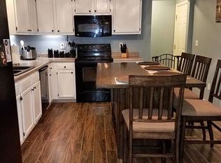 800 Lost Trail Cir, Lexington, KY 40511