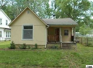 317 S Ash St, Ottawa, KS 66067