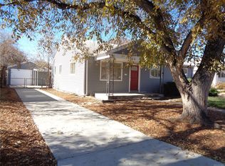 2281 Newark St, Aurora, CO 80010