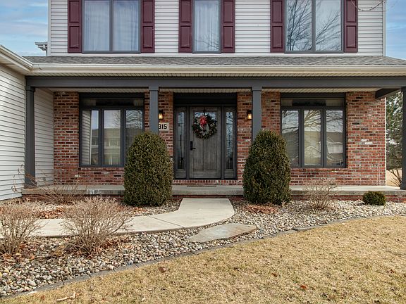 3rd image of 1315 Ironwood Cc Dr