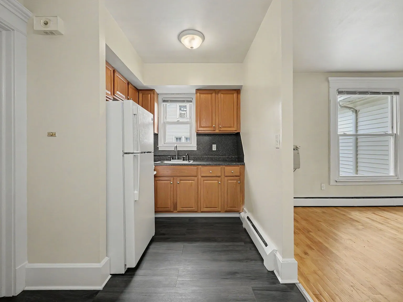 1 Bedroom including Heat &Hot water — Photo 3