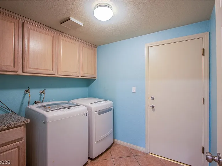 5086 Mount Pleasant Ln — Photo 13