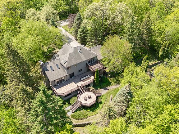 4th image of 1937 Sagewood Ct NW