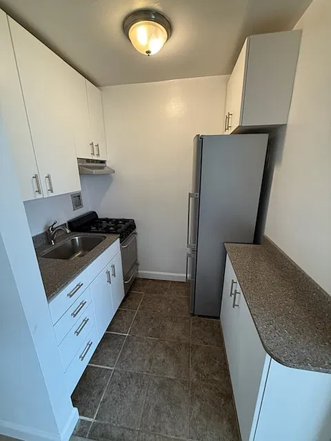 Studio, 473 sqft, $1,775 — Photo 3