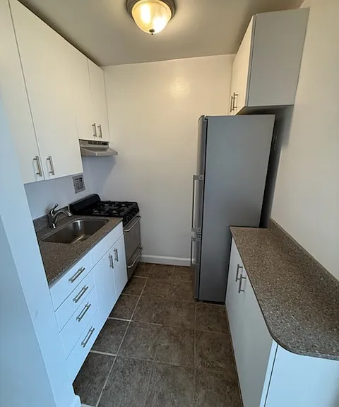 1111 Arlington Blvd #525 — Photo 3