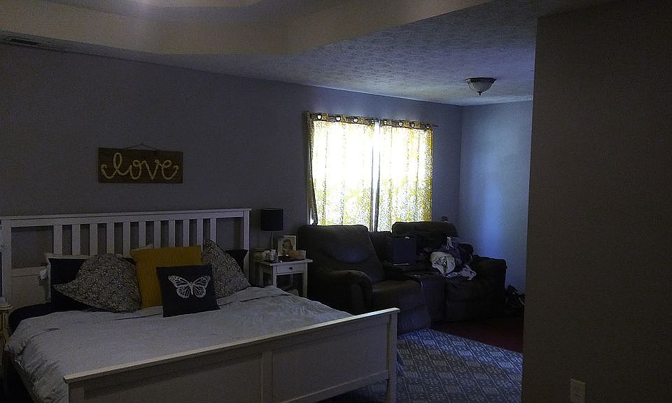 2nd image of 501 Twelve Oaks Dr