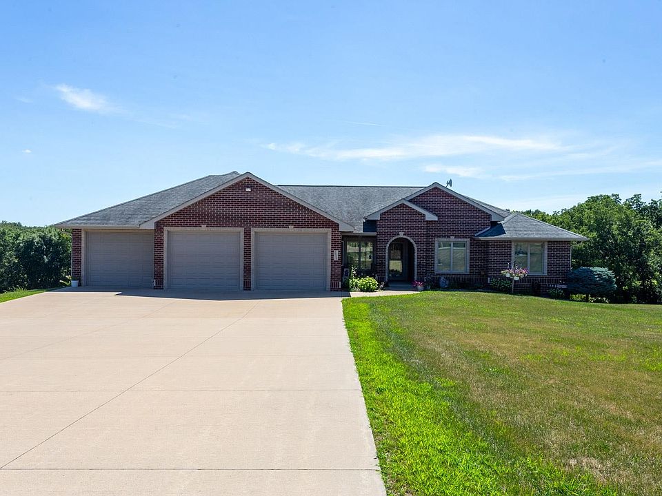 20340 Kruse Ln, Sherrill, IA 52073 Zillow