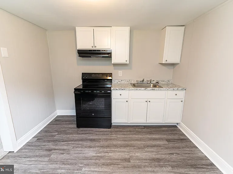 113 Davis Ln — Photo 12
