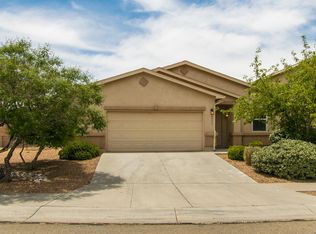 3131 Cricket Pl SW, Albuquerque, NM 87121