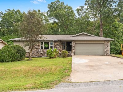 8 Adams Ln, Bella Vista, AR, 72715