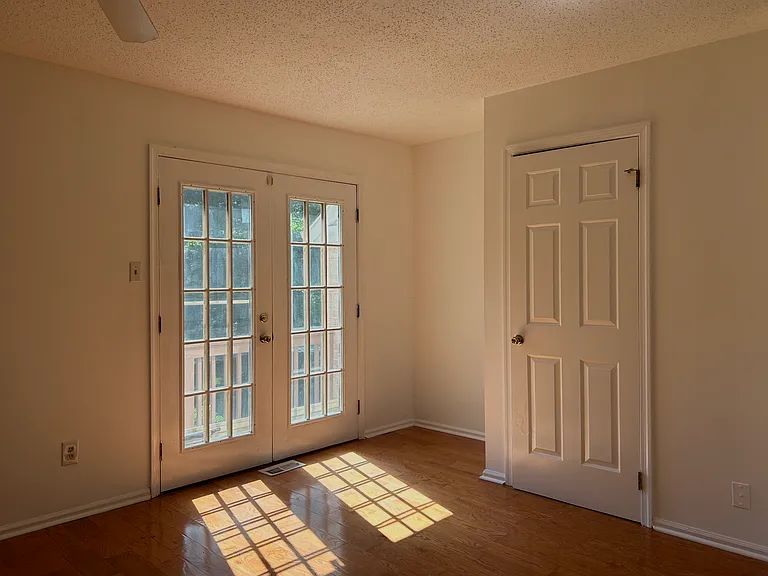 15 Rampart Dr — Photo 10