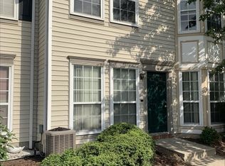5 Boston Ct, Newark, NJ 07103