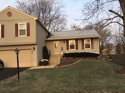 100 Canton Ln, Streamwood, IL, 60107