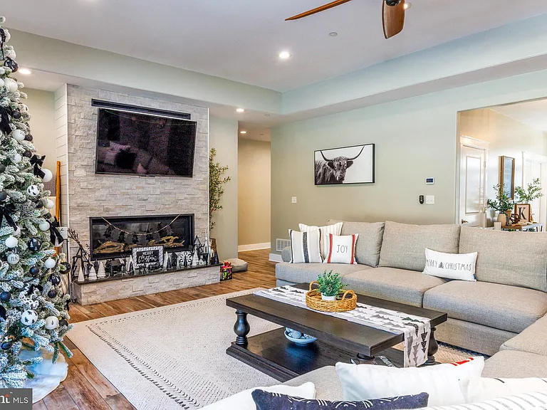 23296 Wilder Way — Photo 44