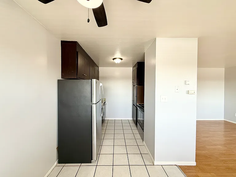 10th Avenue Apartments — Photo 5