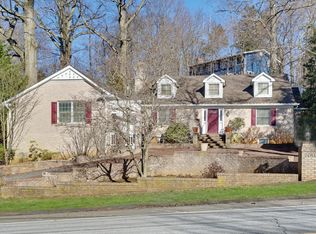 200 Harding Rd, Red Bank, NJ 07701