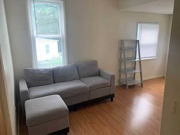 5th image of 38 Tremont St