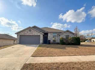 2402 Simone Dr, Killeen, TX 76543