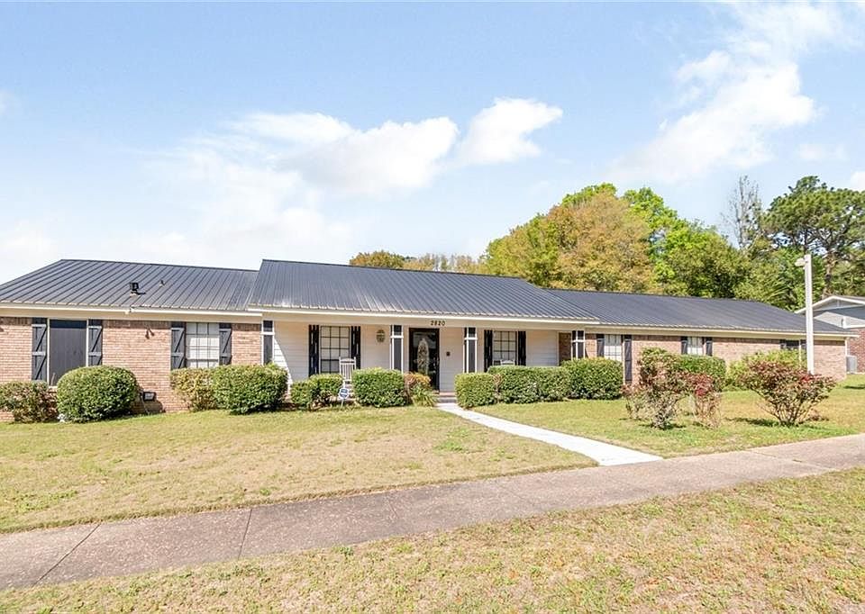 1st image of 2820 Woodmill Ln