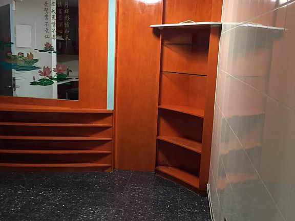 2nd image of 60 Henry St APT 2