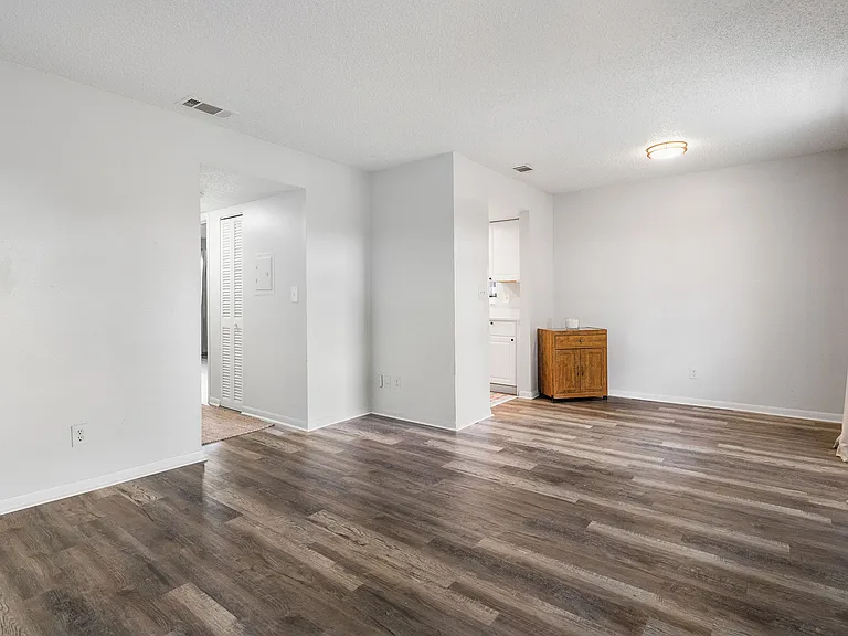 1283 Pierce St #4 — Photo 3