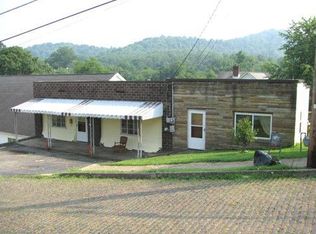 99 W Penn Ave, Pennsboro, WV 26415