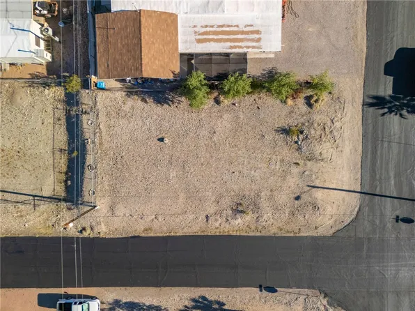 1789 Forest Dr, Bullhead City, AZ 86442