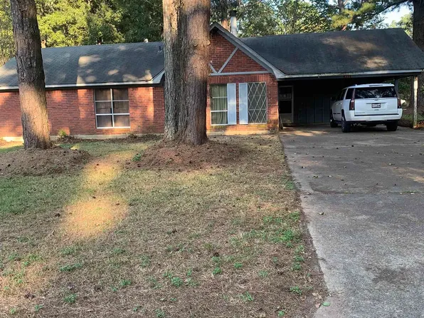 402 Frederick St, Bastrop, LA 71220