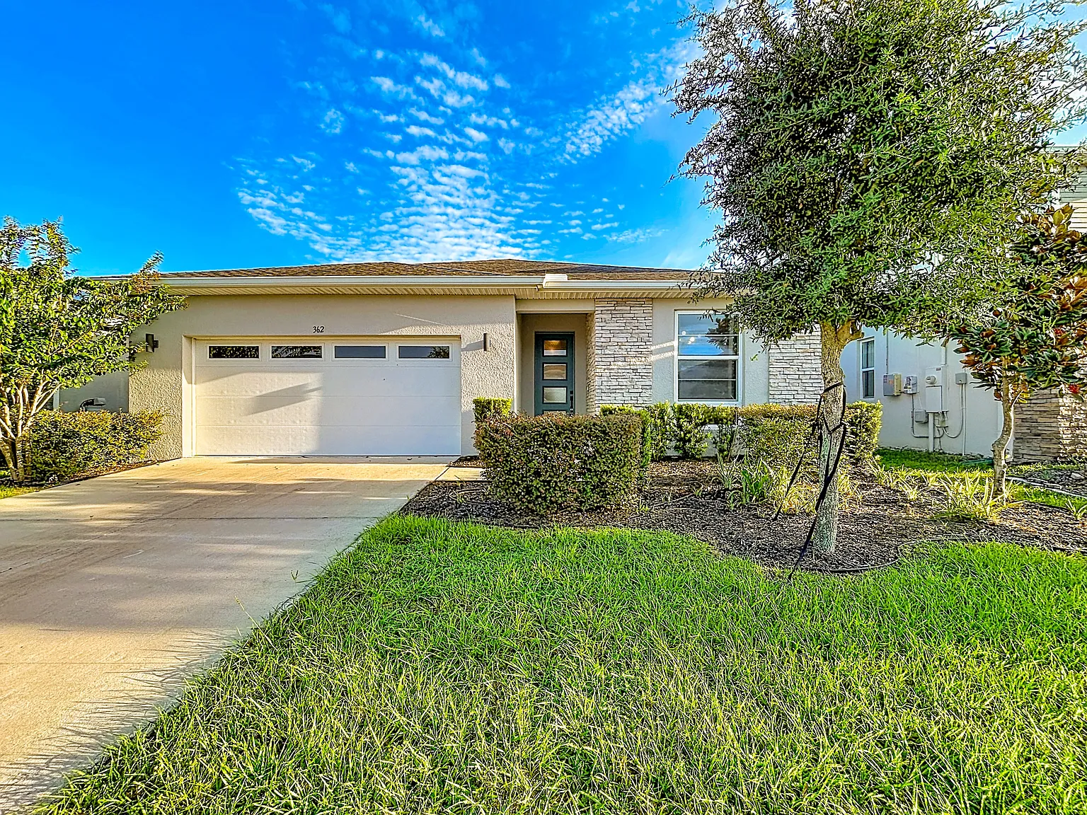 362 Sofia Lane — Photo 3