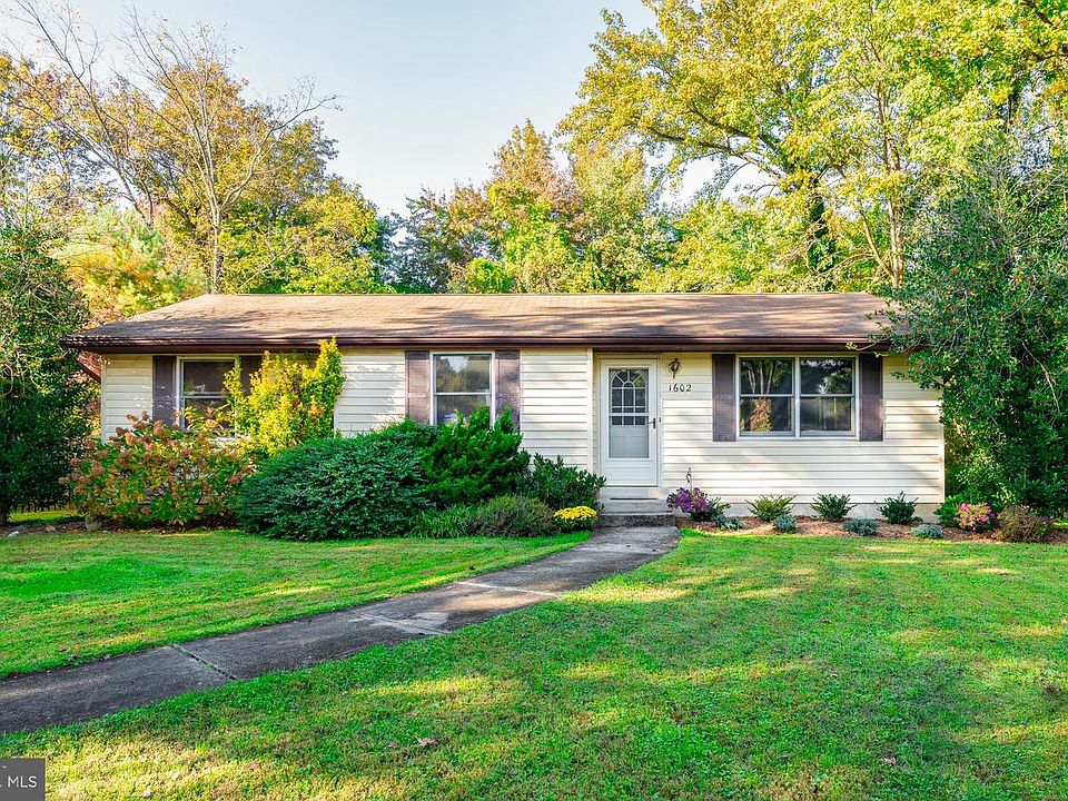 1st image of 1602 Pincay Ct