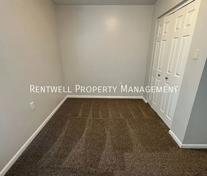395 Connecticut Ave #2 — Photo 8