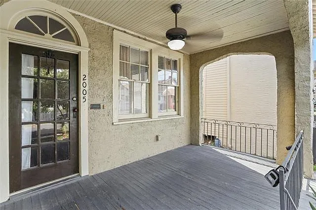 2 bed, 2.0 bath, 1300 sqft, $2,195 — Photo 2