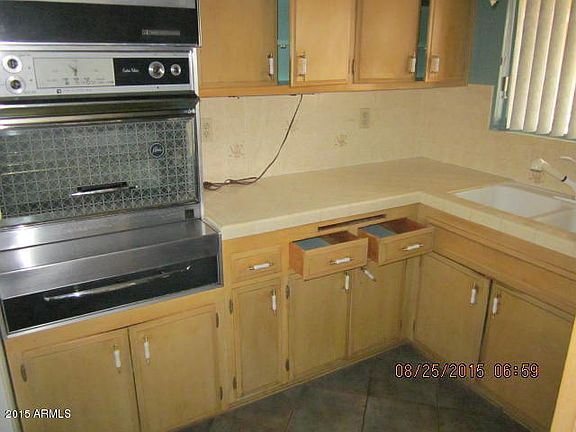 2nd image of 10812 N Fairway Ct W