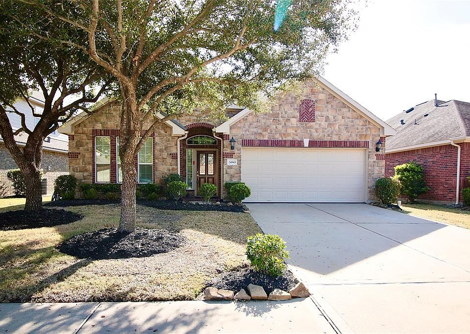 1st image of 24543 Sawgrass Meadow Ln