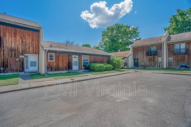 1st image of 1441 Longdale Dr