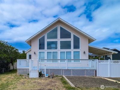 1249 E Ocean Shores Boulevard SW, Ocean Shores, WA, 98569